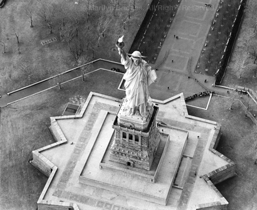 Statue of Liberty 1997. USA New York City. copyright photographer Marilyn Bridges.