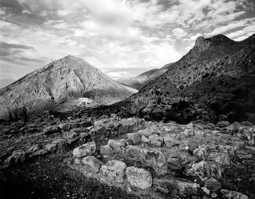 Azoria and Kavousi Kastro from Vronda, 2008. Crete. copyright photographer Marilyn Bridges.