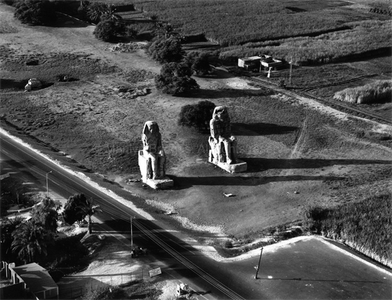 Colossi of Memnon, West Bank, Thebes, 1993. copyright photographer Marilyn Bridges