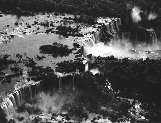 Iguacu Falls, Brazil/Argentina, 1993. Latin America. copyright photographer Marilyn Bridges